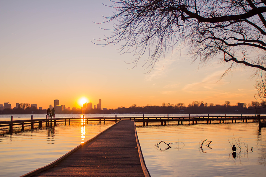 Kralingse Plas bij zonsondergang – Ja toch, Niet dan!